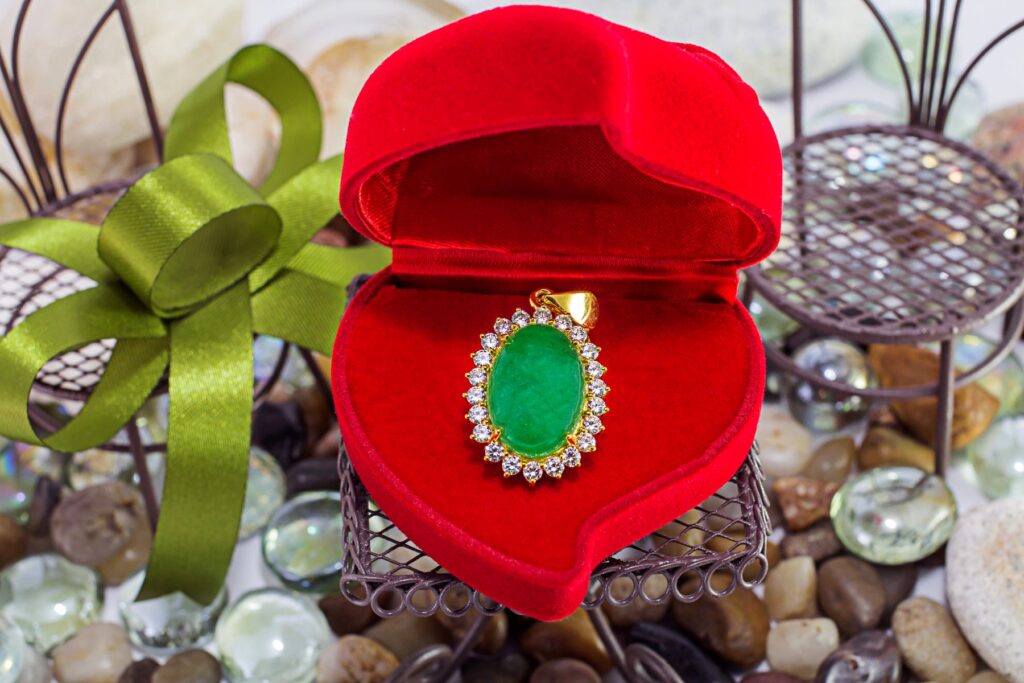 bijoux pierre de jade